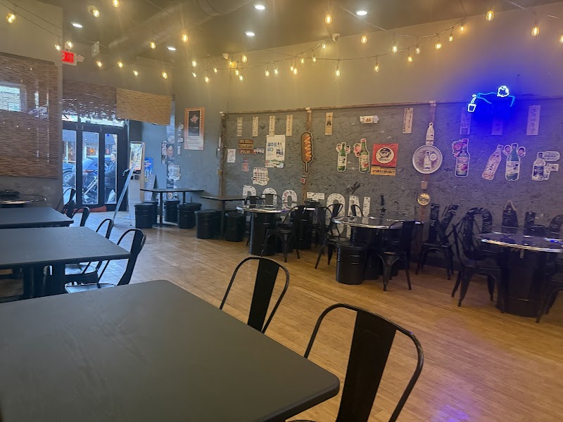 KongDog Korean Restaurant / Kong Pocha 분식/포차