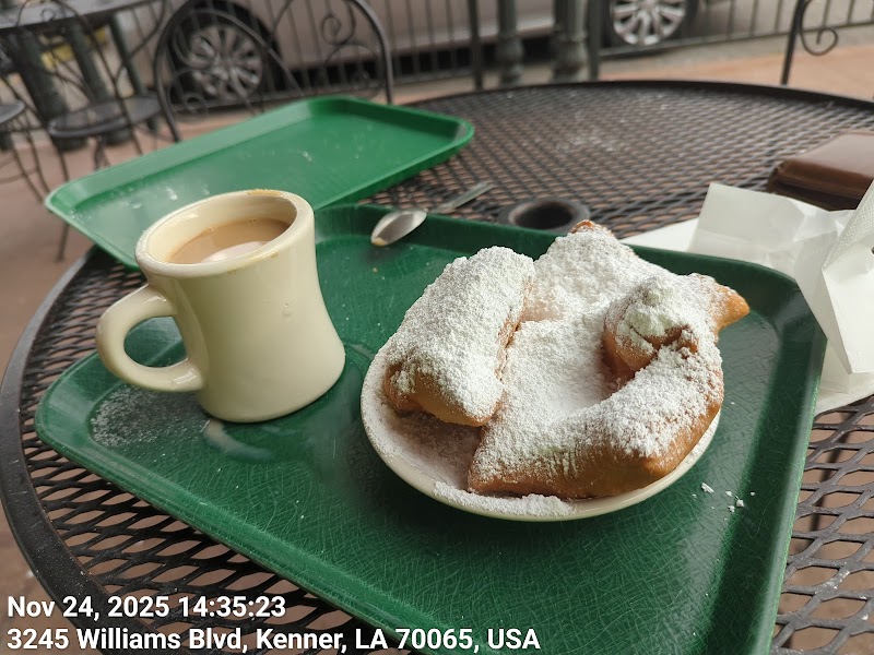 Café Du Monde Williams Blvd