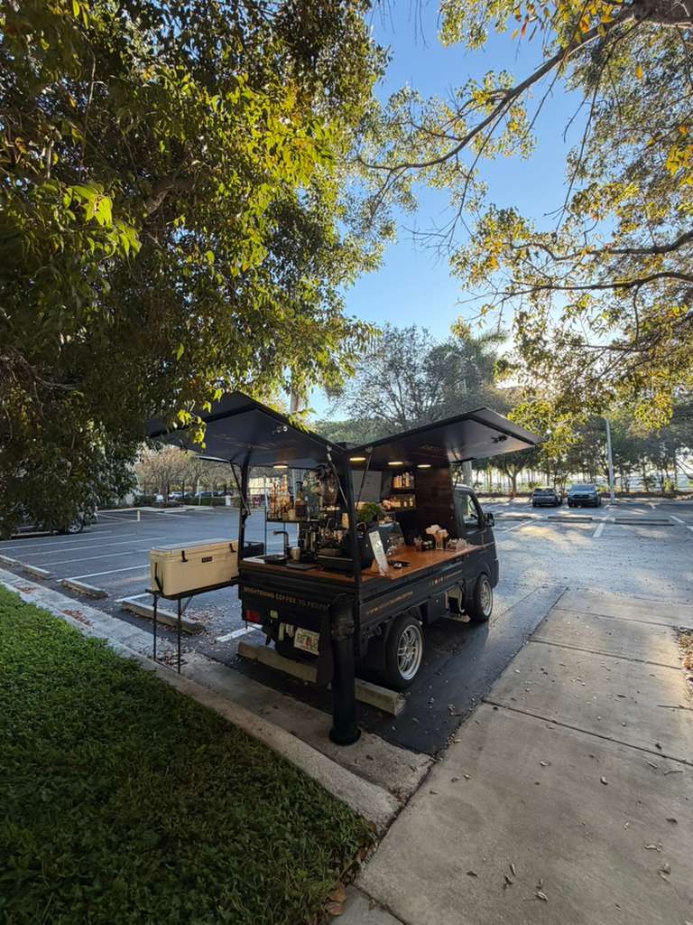 Bright Raven Coffee Roasters Weston Pointe