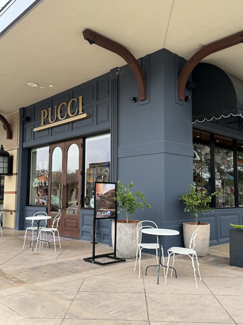 PUCCI Café