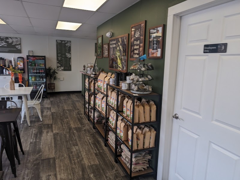 Café Real Terryville Ave