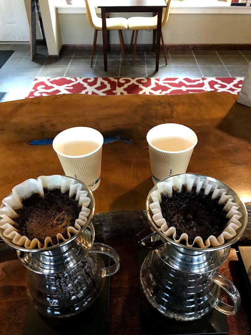 Four Monkeys Coffee Shop and Roastery