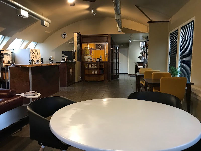 Four Monkeys Coffee Shop and Roastery