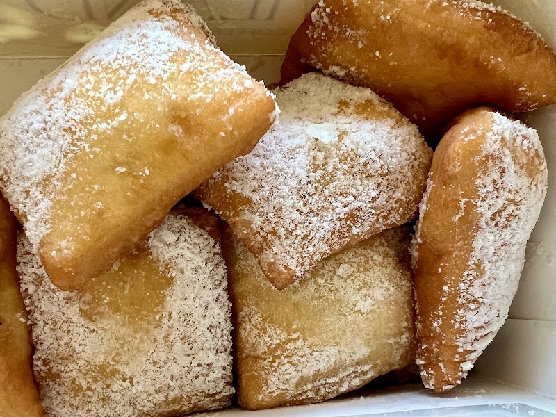 ViLand Coffee & Beignets