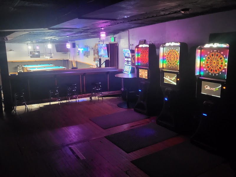 Silver Rail Bar and Grill