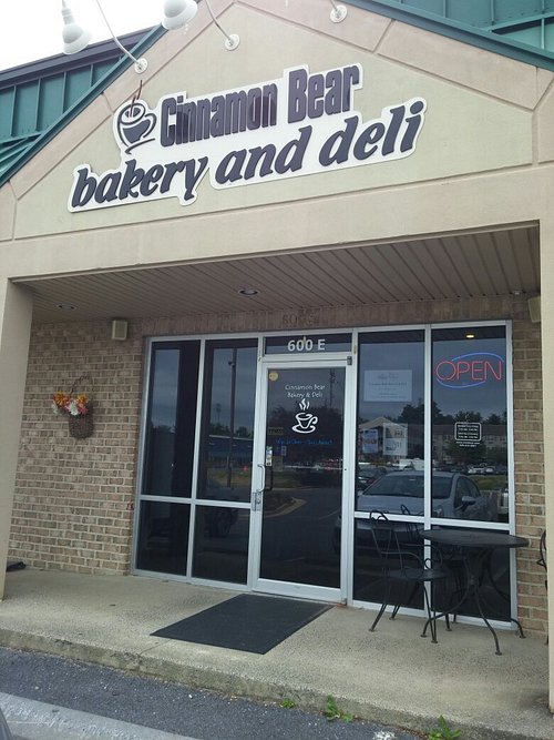 Cinnamon Bear Bakery & Deli
