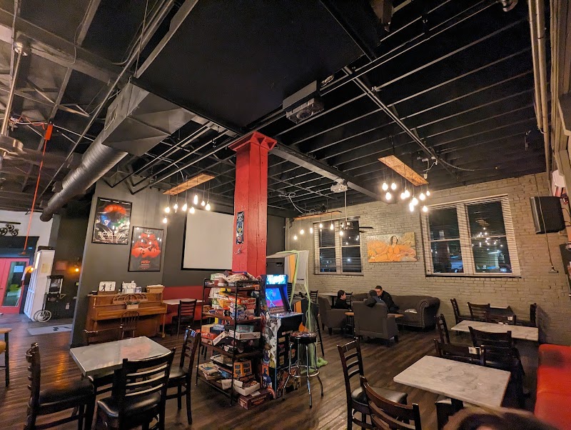 Roscoe's Coffee Bar and Tap Room