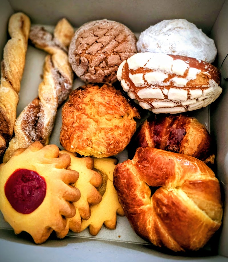 Papá Chuy's Bakery