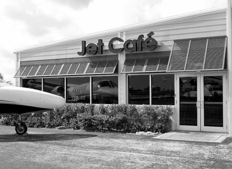 Jet Runway Cafe