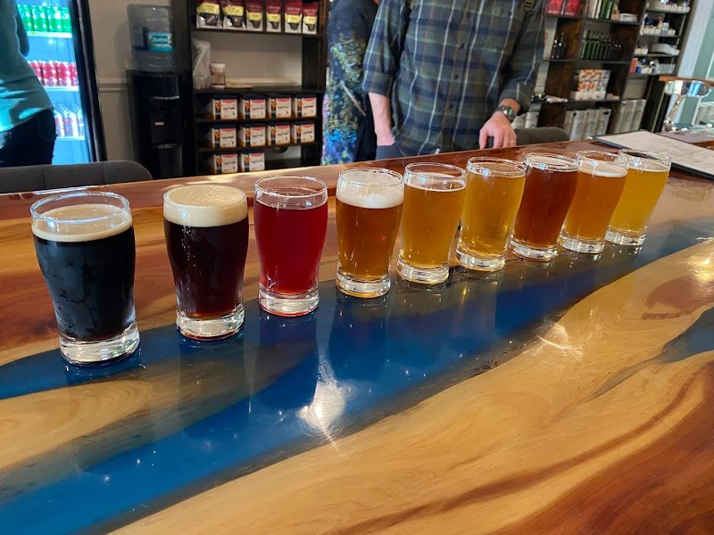 Community Brewhouse Brewery & Wine Bar