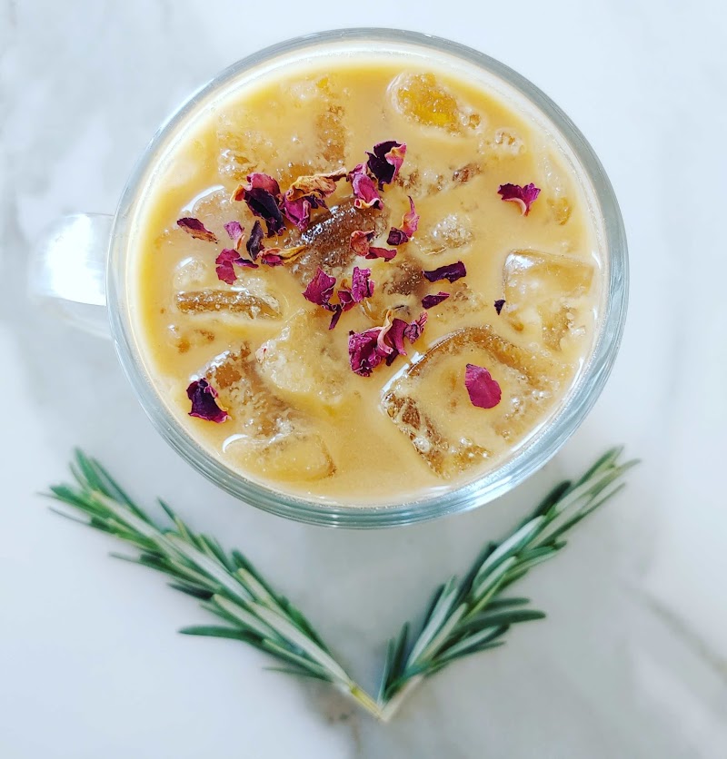 Farm 2 Farmacy - Juice, Smoothies and Plant-based Coffee Shop