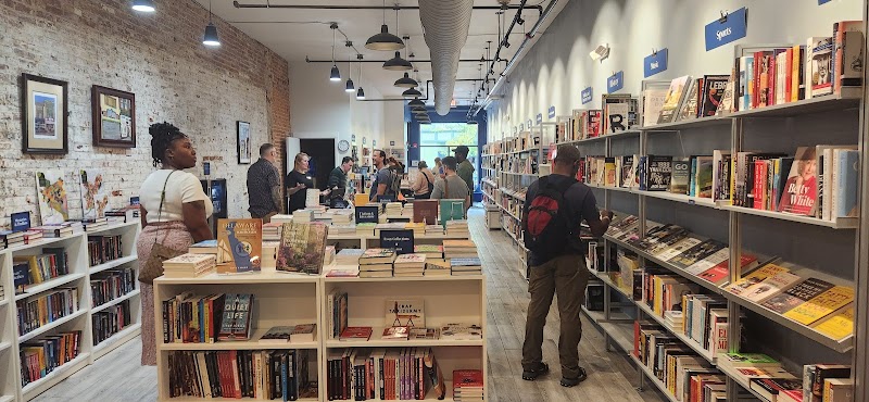 Huxley & Hiro Booksellers