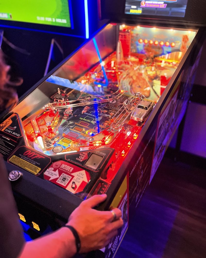 Dorothy's Lounge and Gaming Parlor