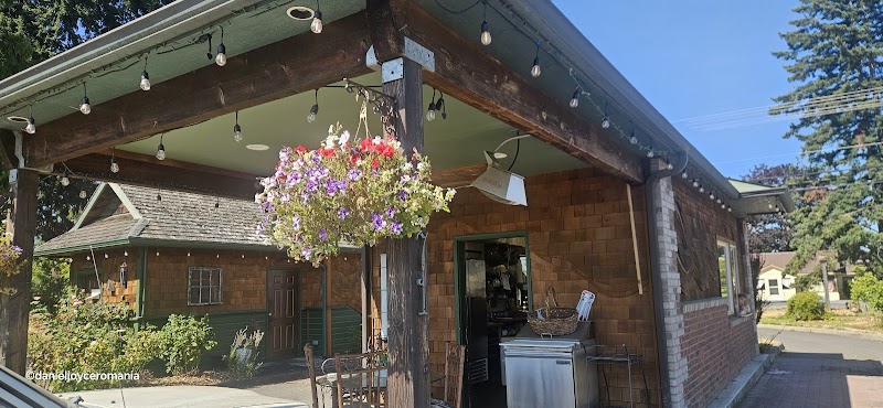 Gabby's Java & Gourmet Grub