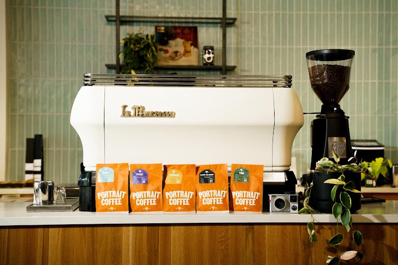 Portrait Coffee