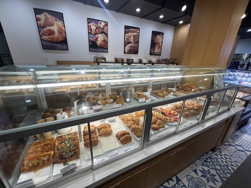 Cafe 86 - West Covina