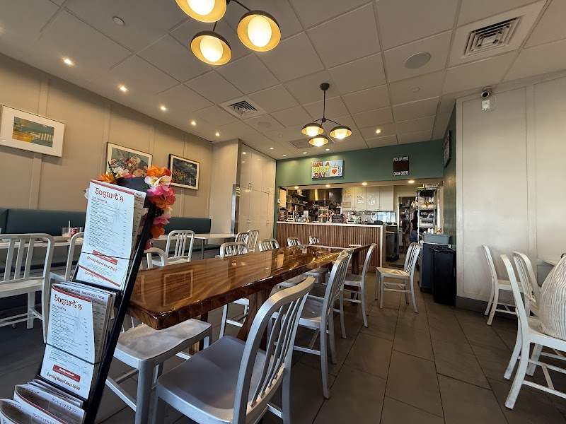 Bogart's Café