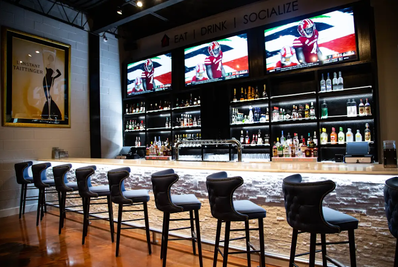 Social Bar & Grill Soulard