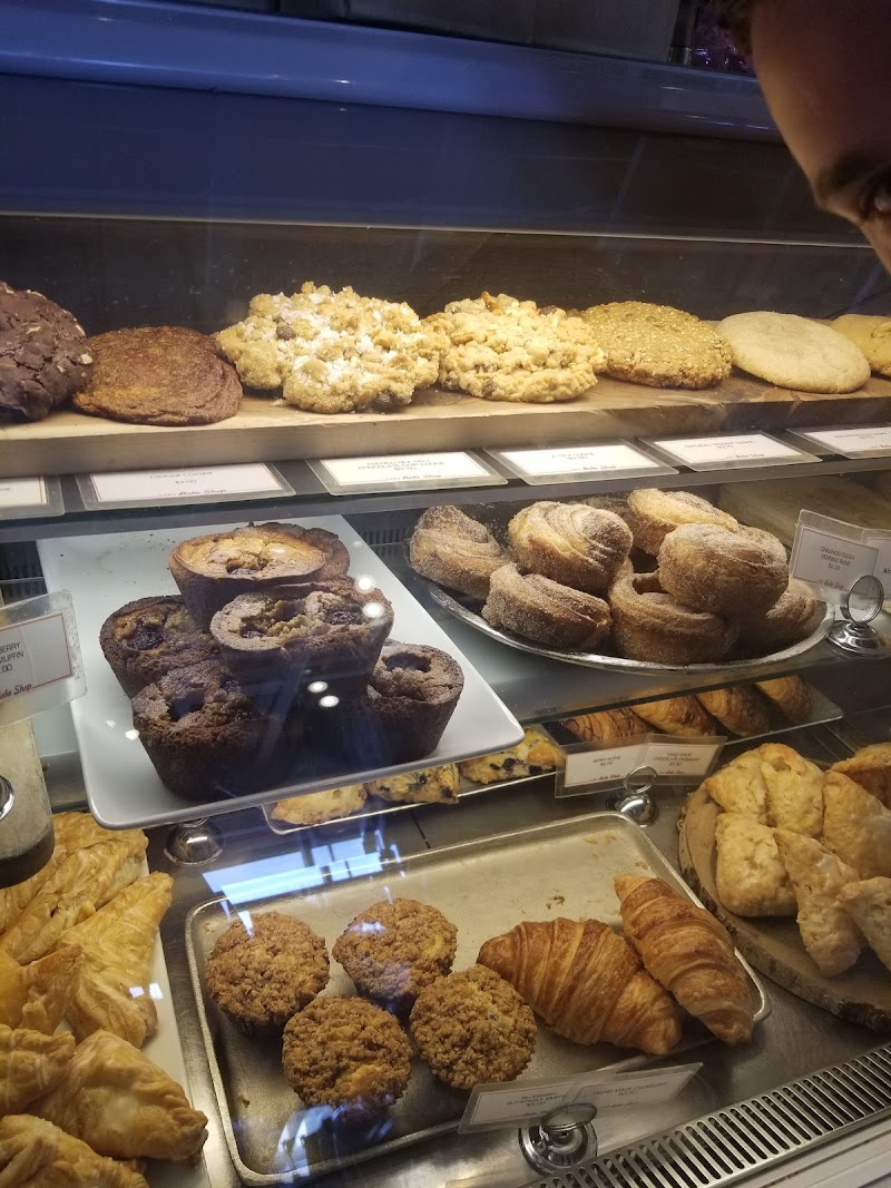 La Grande Orange Grocery & Pizzeria