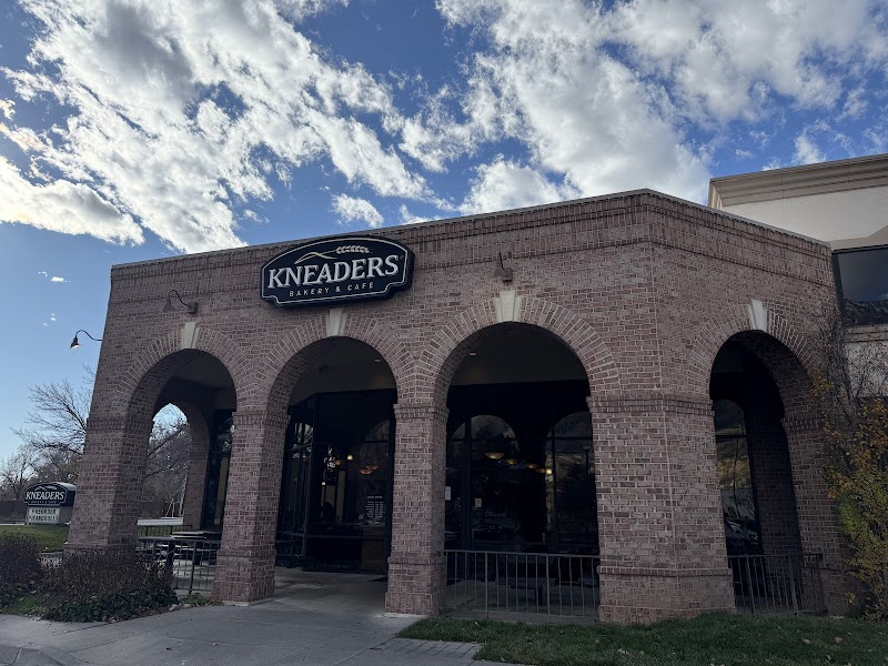 Kneaders Bakery & Cafe