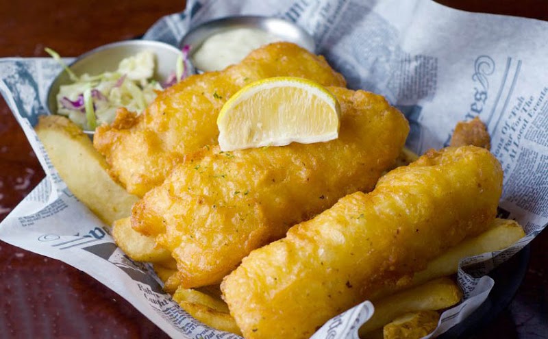 Red Lion British Pub on Tannery Row