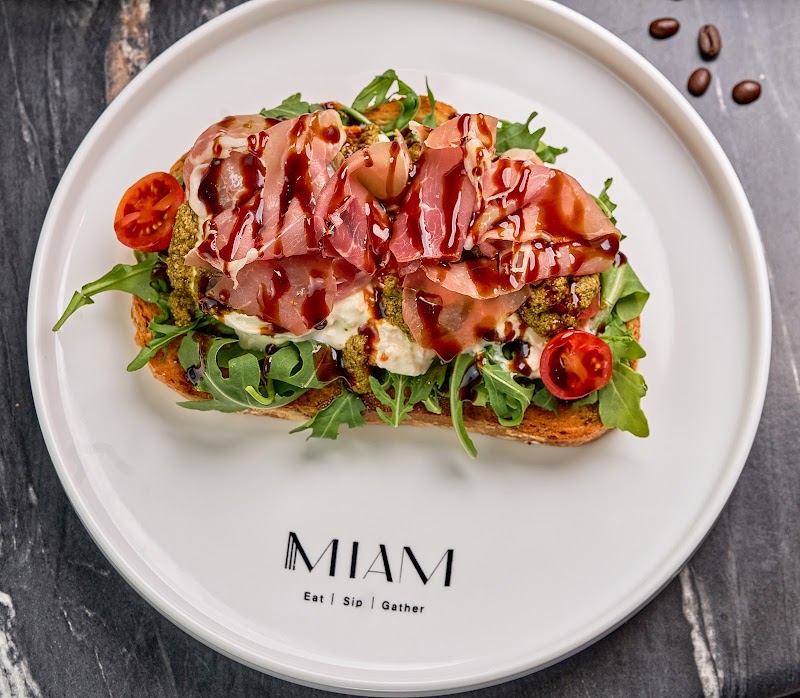 Miam Cafe Biscayne