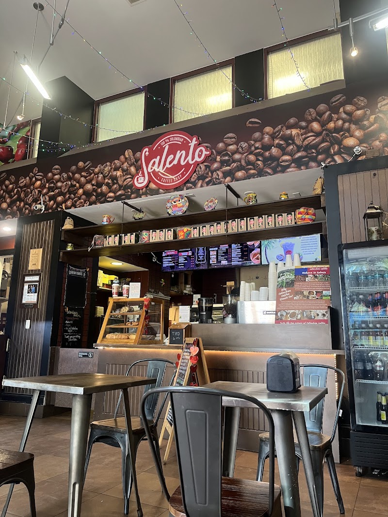 Salento Coffee, Colombian coffee and espresso bar.