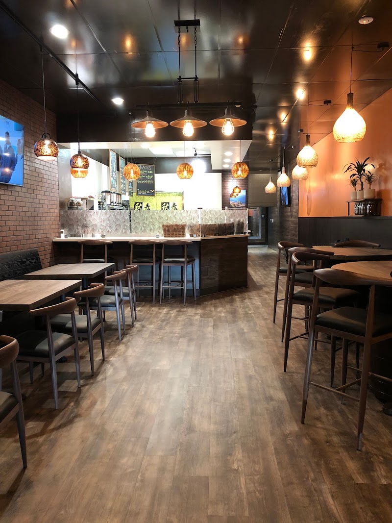 Green Leaves Tea Café