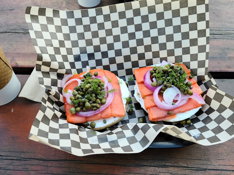 Freshies Bagels and Juice