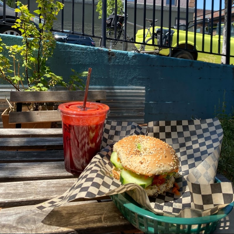 Freshies Bagels and Juice