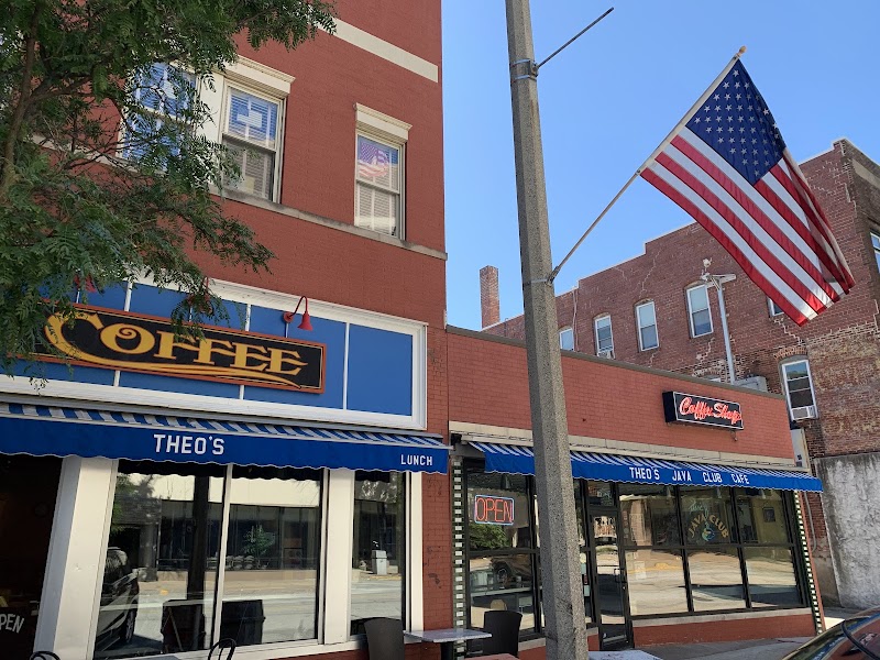 Theo's Java Café