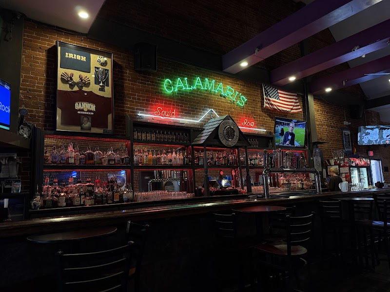 Calamari's Squid Row