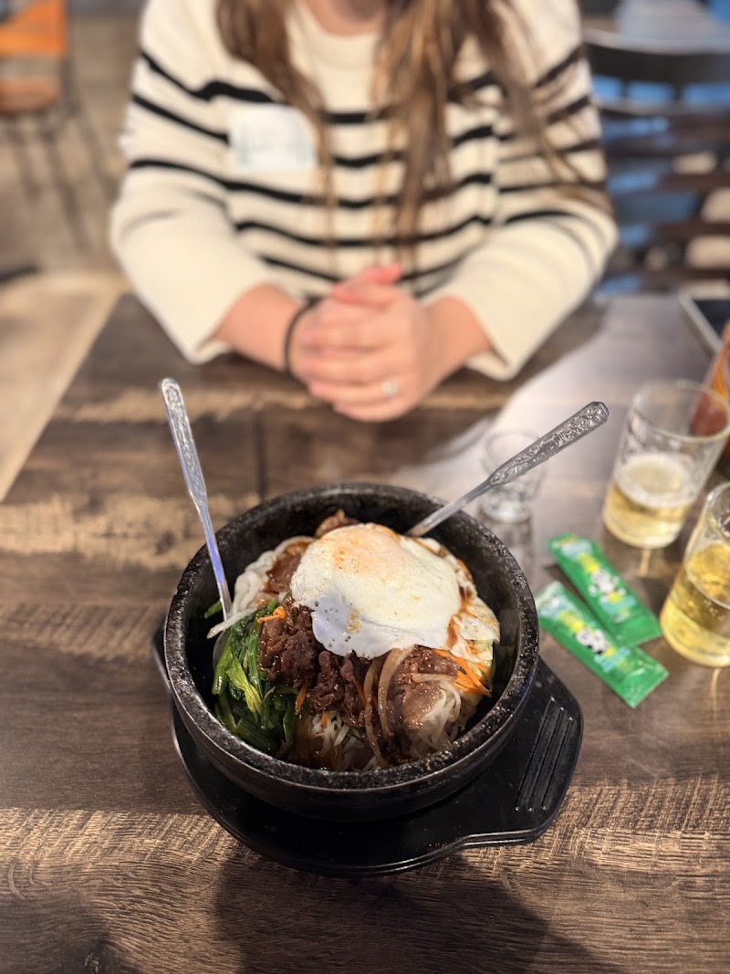 bb.q Chicken Brown Univ