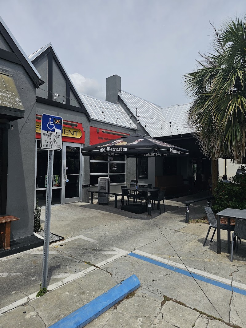 Independent Bar & Kitchen