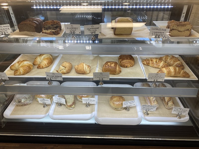 Lucca Coffee & Eatery