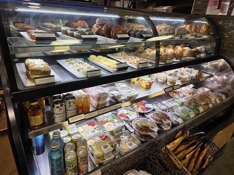 Coffee Bean And Tea Leaf Foodland Farms Ala Moana