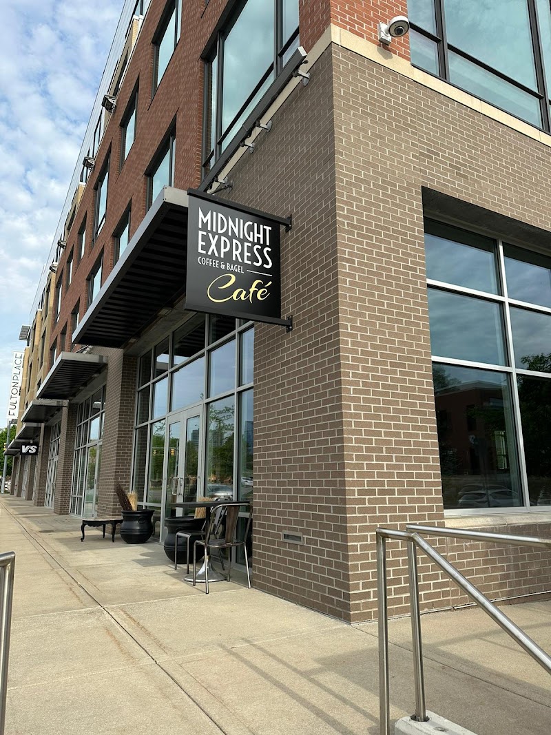 Midnight Express Cafe