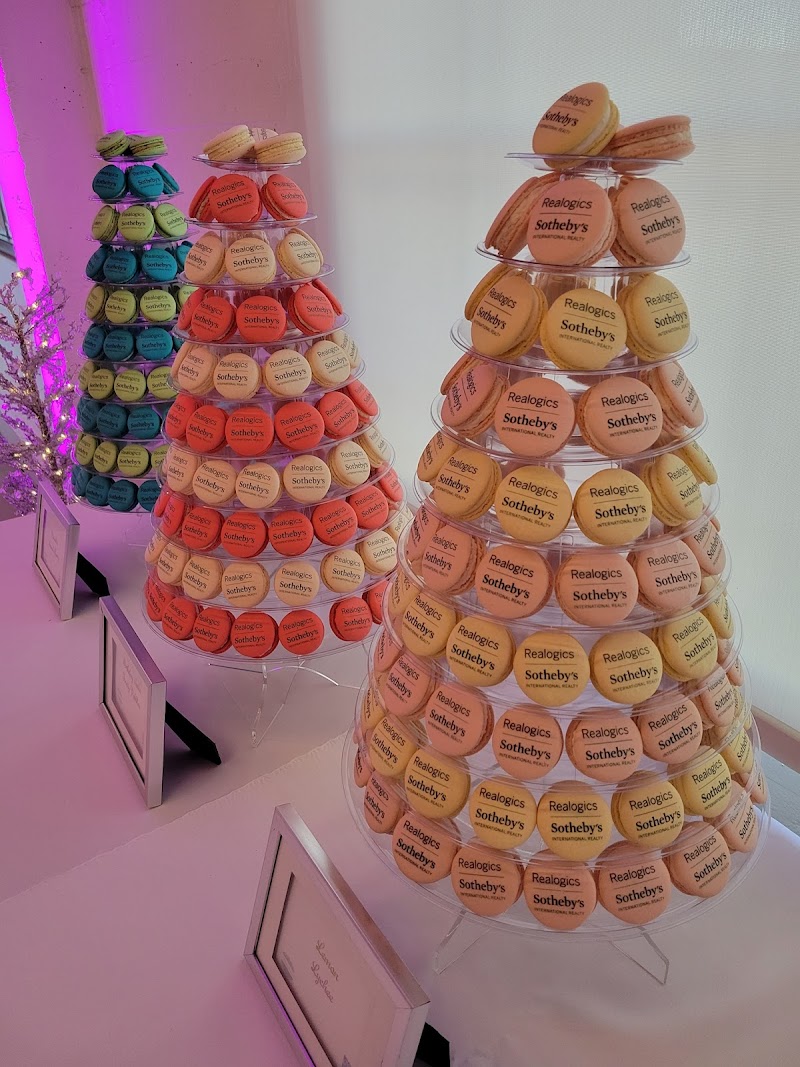 Macadons Cafe Renton