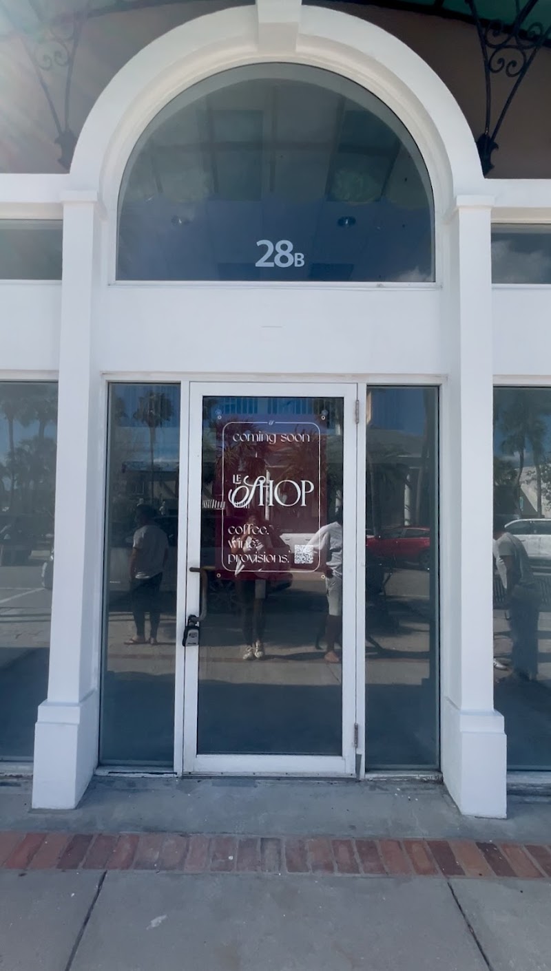 Le Shop Coffee & Wine