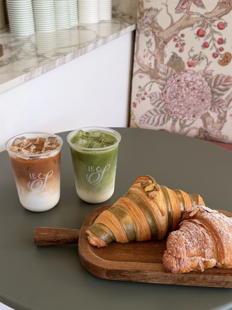 Le Shop Coffee & Wine