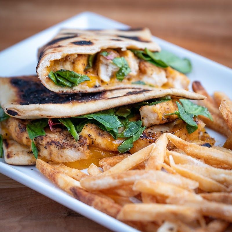 The Cafe at The Pickwick Place