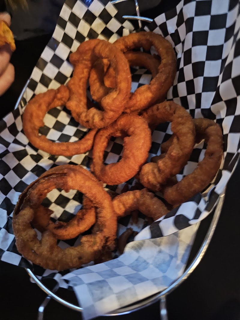 Manning’s Restaurant & Bar