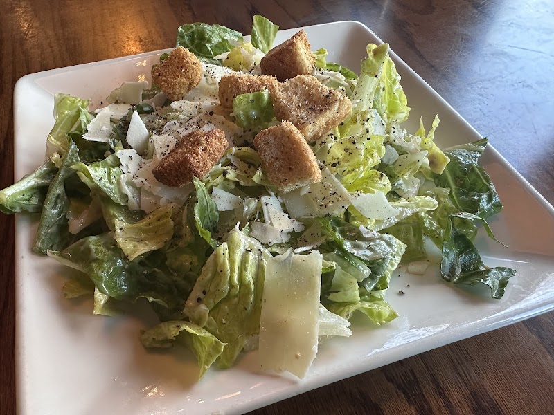 Six Feet Under Pub & Fish House - Grant Park