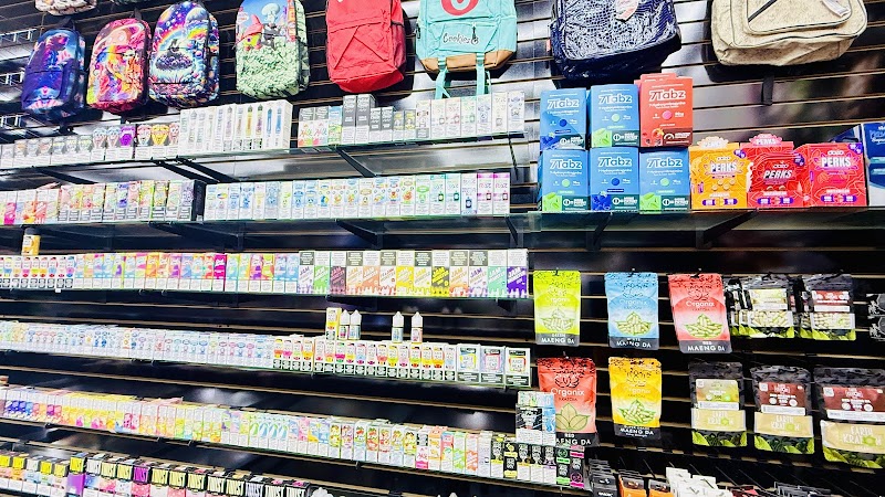 Memphis convenience & smoke shop