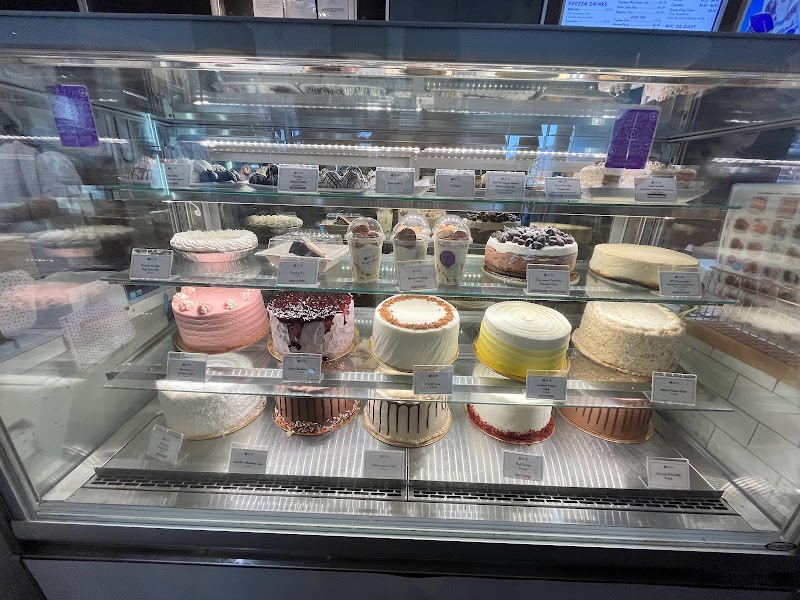 Dessert Gallery Bakery & Cafe