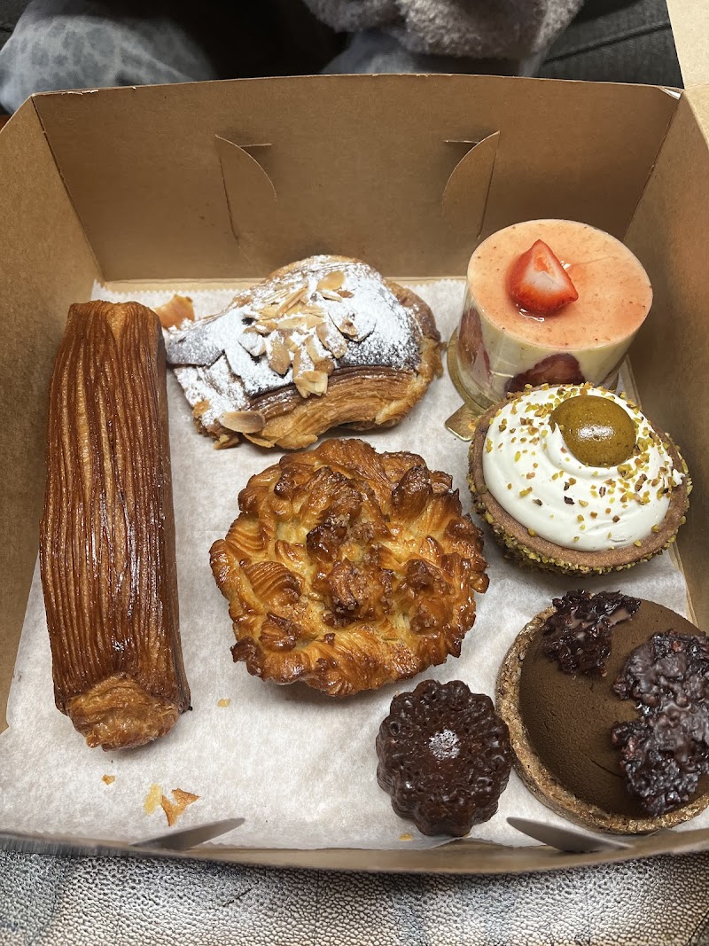 Mado Bakery and Cafe