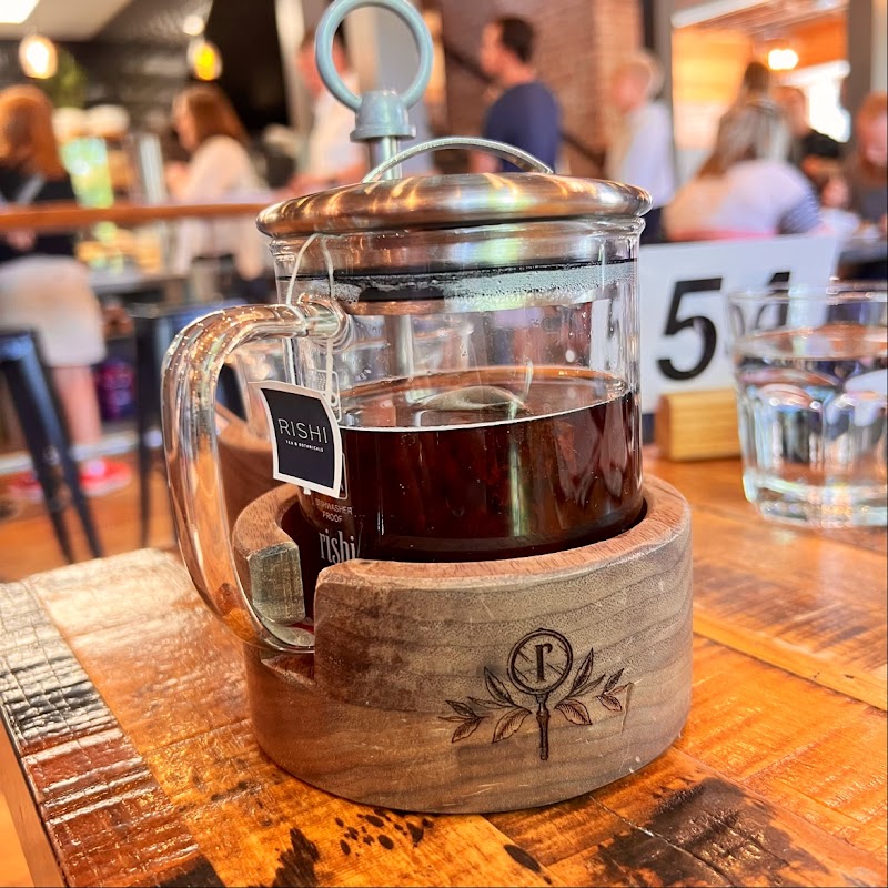 Main & Madison Market Café