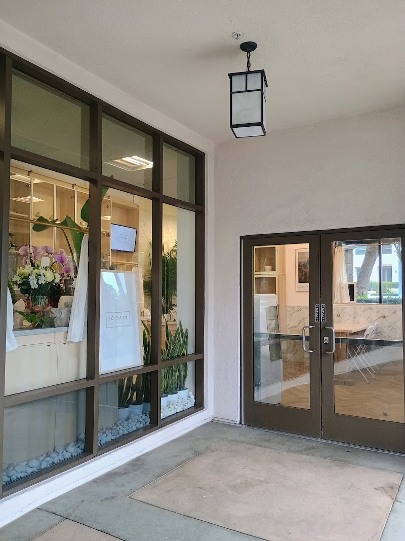 Sojeata Organic Cafe & Creamery