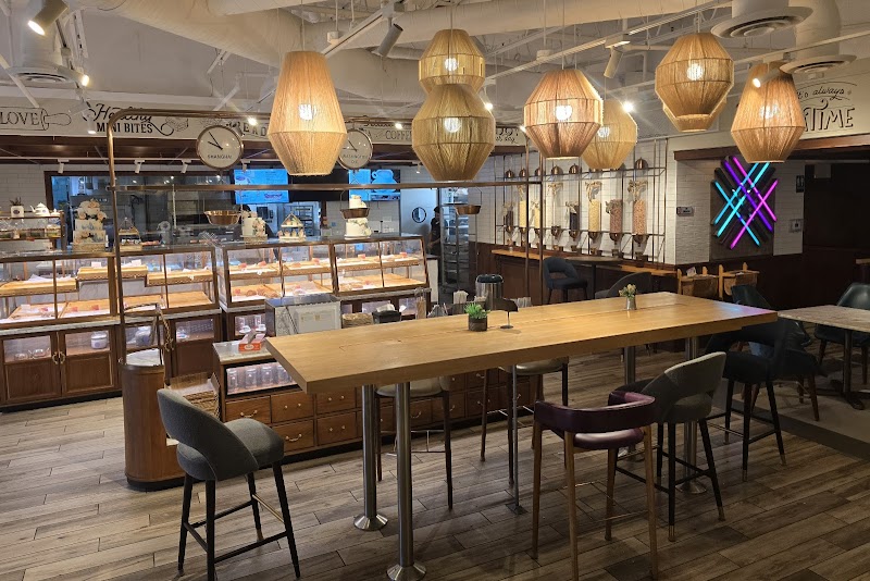 Teamania Bakery Cafe