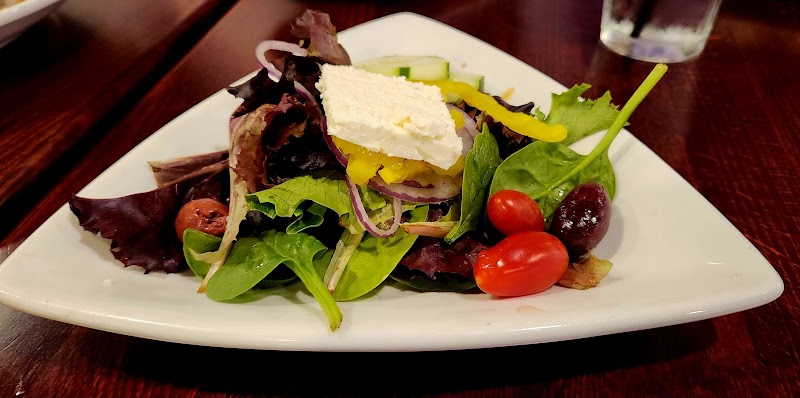 Yorgos Restaurant & Lounge